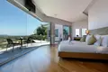 7 bedroom villa 1 200 m² Ban Bang Thao, Thailand