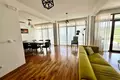 Haus 3 Schlafzimmer 366 m² Kunje, Montenegro