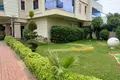 Au Cœur d’Oba – Appartement avec Vue sur Piscine et Orientation Sud dans une Résidence 5★