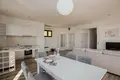 2 bedroom apartment 282 m² Rafailovici, Montenegro