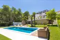 Mansion 5 bedrooms 1 500 m² Slatine, Croatia