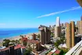 Mieszkanie 2 pokoi 77 m² Benidorm, Hiszpania