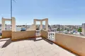 Bliźniak 4 pokoi 78 m² Torrevieja, Hiszpania