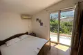 Casa 8 habitaciones 233 m² Sutomore, Montenegro