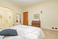 3 bedroom villa 33 000 m² Castel d Ario, Italy
