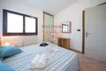 2 bedroom apartment 80 m² Sirmione, Italy