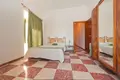 House 14 bedrooms 1 085 m² El Puente, Spain