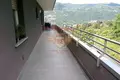 Mieszkanie 3 pokoi 153 m² Provincia di Como, Włochy