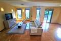 2 bedroom apartment 100 m² Becici, Montenegro