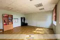 Pomieszczenie biurowe 3 pokoi 17 m² w Słuck, Białoruś