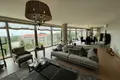 Condo 4 bedrooms 278 m² Ueskuedar, Turkey