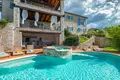 Villa de tres dormitorios 306 m² Rovinjsko Selo, Croacia