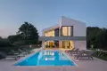Villa de 4 dormitorios 513 m² Sisan, Croacia