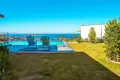 Villa Exclusive five-bedroom villas with direct sea views.