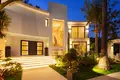 5 bedroom villa 495 m² Marbella, Spain