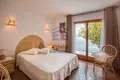 5 bedroom house 270 m² Costa Brava, Spain