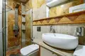 Villa 13 habitaciones 400 m² Budva, Montenegro