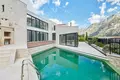 5 bedroom villa 479 m² Dobrota, Montenegro