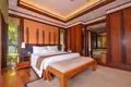 Doppelhaus 3 Schlafzimmer 215 m² Phuket, Thailand