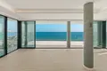 4 bedroom apartment 199 m² Estepona, Spain