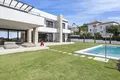 4-Schlafzimmer-Villa 573 m² Benahavis, Spanien