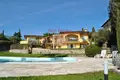 4 bedroom Villa 350 m² Moniga del Garda, Italy