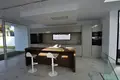 5 bedroom apartment 497 m² Miraverde, Spain
