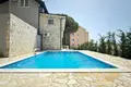 Maison 5 chambres 340 m² Sutomore, Monténégro