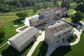 Haus 6 Schlafzimmer 1 042 m² Opcina Groznjan, Kroatien