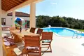 4 bedroom Villa 398 m², All countries