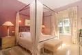 3 bedroom house 400 m² Marbella, Spain