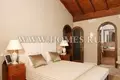 5-Schlafzimmer-Villa 713 m² Malaga, Spanien