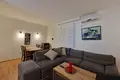 Wohnung 2 Schlafzimmer 90 m² in Budva, Montenegro