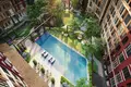 Complexe résidentiel Residential complex with a swimming pool and a gym clos to the airport, Nonthaburi, Thailand