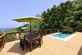 Dom 5 pokojów 242 m² Sandy Bay, Honduras