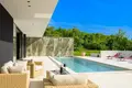 3 bedroom villa 682 m², All countries