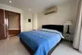 Condo 3 bedrooms 200 m² Pattaya, Thailand