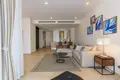 Mieszkanie 2 pokoi 129 m² Thalang, Tajlandia