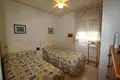 Szeregowiec 3 pokoi 85 m² Torrevieja, Hiszpania