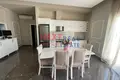 Penthouse 4 pokoi 220 m² w Wlora, Albania