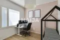 Mieszkanie 3 pokoi 72 m² Perala, Finlandia