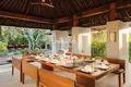 Villa 6 habitaciones 2 000 m² Tibubeneng, Indonesia