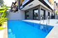 6 bedroom house 347 m² Aksu, Turkey