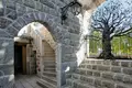 Villa de tres dormitorios 250 m² Rijeka-Rezevici, Montenegro
