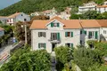 4 bedroom Villa 291 m² Lepetane, Montenegro