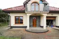 Haus 5 Zimmer 200 m² in Narama, Polen