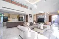 3 bedroom villa 220 m² Ban Bang Thao, Thailand