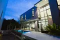3 bedroom villa 287 m² Phuket, Thailand