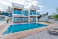 Dom 4 pokoi 270 m² Alanya, Turcja