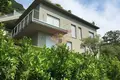 3 bedroom villa 210 m² Como, Italy